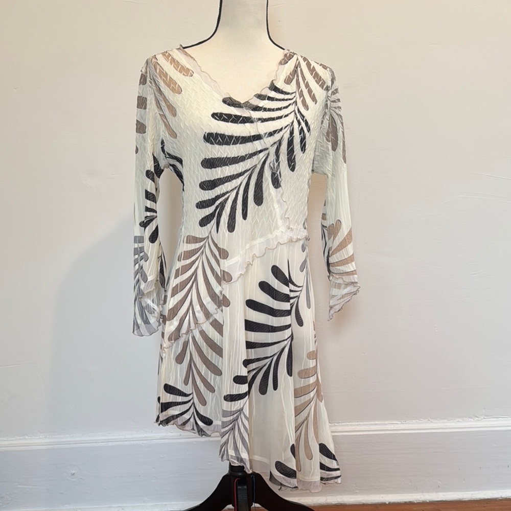 Komarov White and Black Patterned Dress